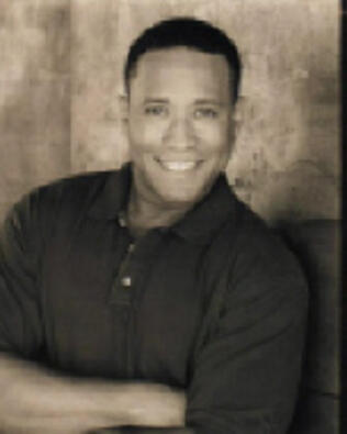 Headshot of Randy Lindsey