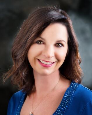 Headshot of Brenda Feucht