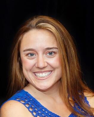 Headshot of Nicole Rendaci