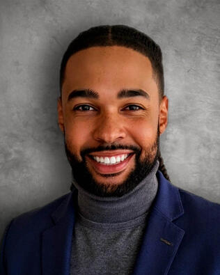 Headshot of Anthony Warden