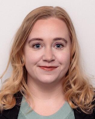 Headshot of Megan Arnold