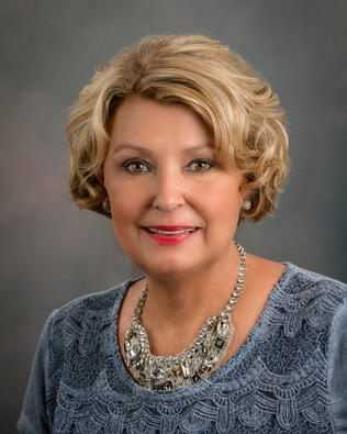 Headshot of Patricia McGuffey