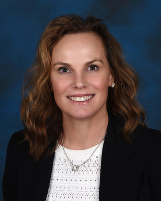Headshot of Michelle Flax