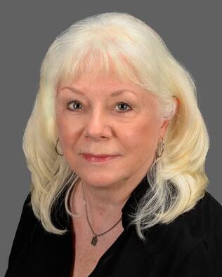 Headshot of Barb Tokay
