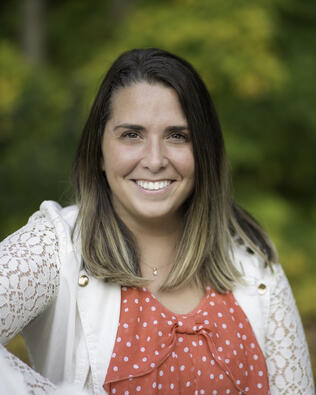 Headshot of Afton Gibbs