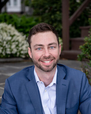 Headshot of Tom Horgan