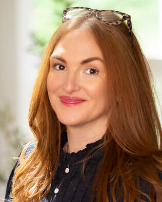 Headshot of Caitlin McClain