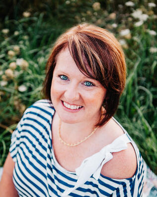 Headshot of Misti Ray