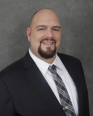 Headshot of Jerry Derillo