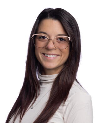 Headshot of Angele McIntosh