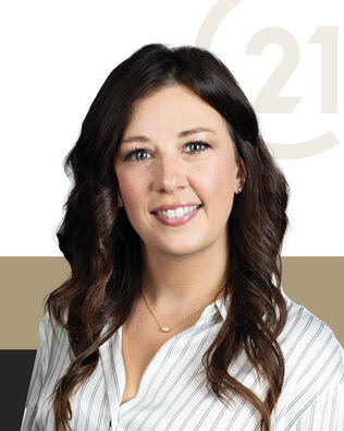 Headshot of Tiffany McKee