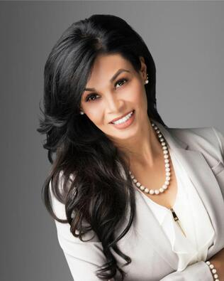 Headshot of Laura Borbon