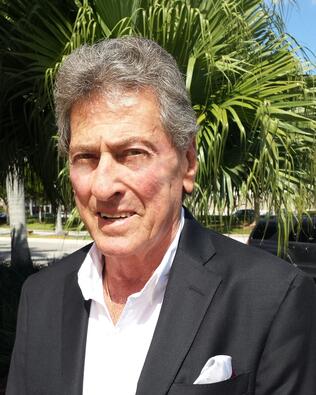 Headshot of Michael  Wohl