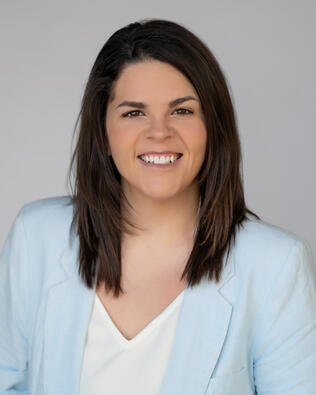 Headshot of Kacy McMahan