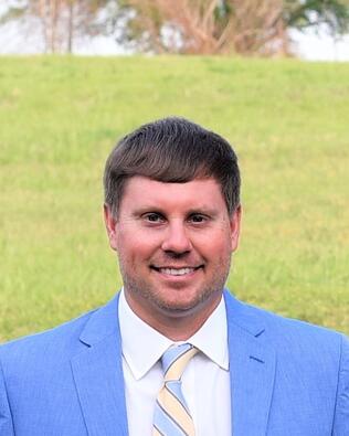 Headshot of Clay Boshell