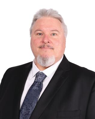 Headshot of David Aronhalt
