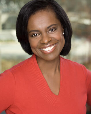 Headshot of Darlene Moxey