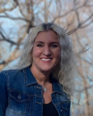 Headshot of Amber Whitt