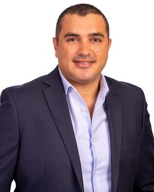 Headshot of Elias Azar