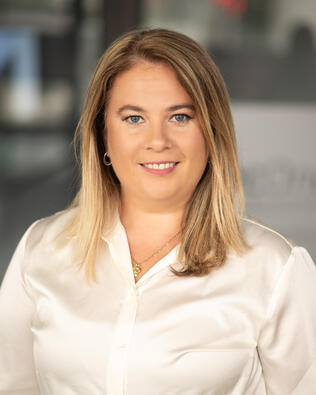 Headshot of Entela Agolli