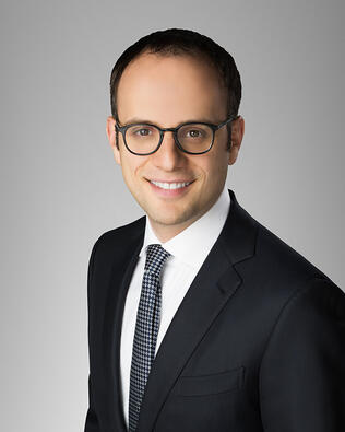 Headshot of Alex Tipakov
