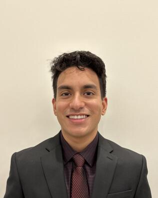 Headshot of Danniel Arriola