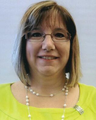 Headshot of Lucy Breeden