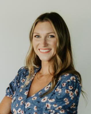 Headshot of Kelsey Huddleston