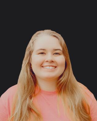 Headshot of Hailey Broski REALTOR®