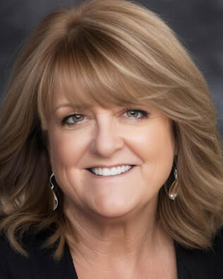 Headshot of Geri Rose
