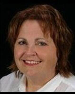 Headshot of Hannah Jenkins