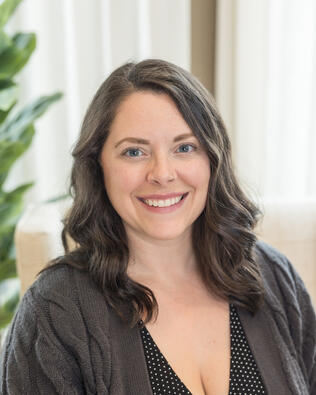 Headshot of Rachael Browning-Griesser