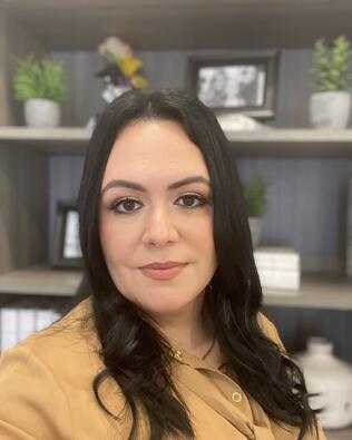 Headshot of Jessica Mesa