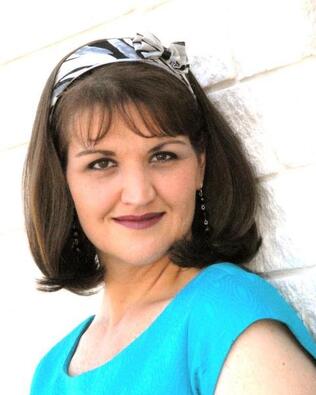 Headshot of Bethany Angel