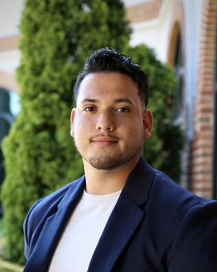 Headshot of Juan Castillo