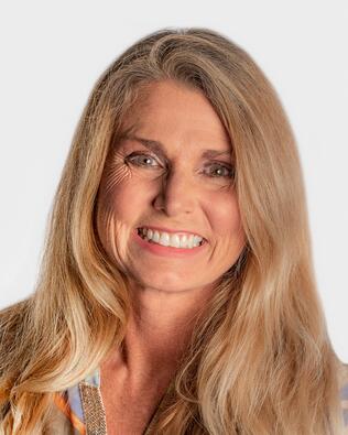 Headshot of Marlene Gray