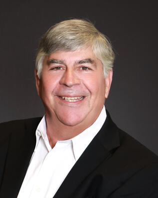 Headshot of Mark Davis