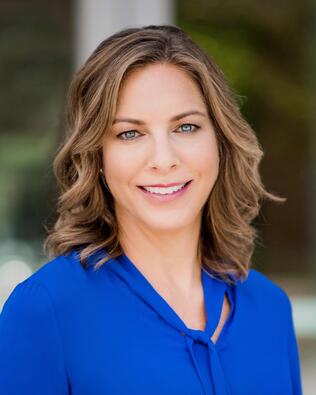 Headshot of Jessica Stone