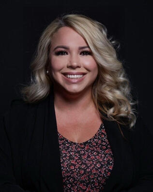 Headshot of Barbara Aughinbaugh
