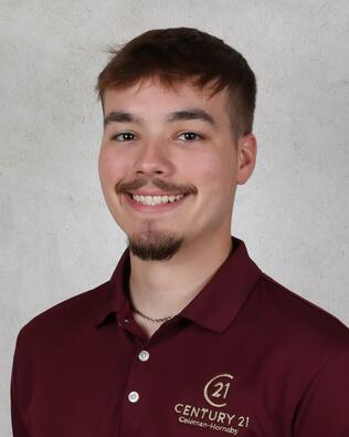 Headshot of Will Hornsby