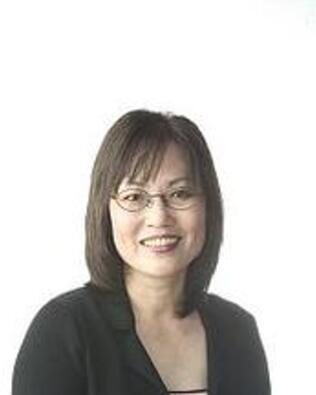 Headshot of Jia Pak