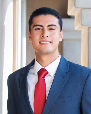 Headshot of Albert Meza