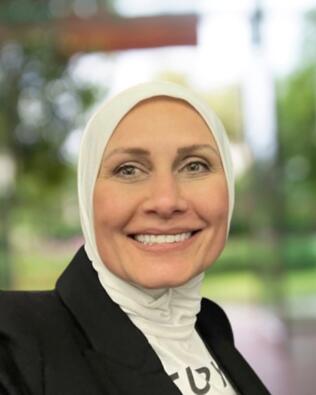 Headshot of Maysa Balbaki