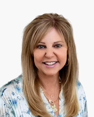 Headshot of Donna Eide