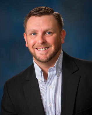 Headshot of David Holdaway