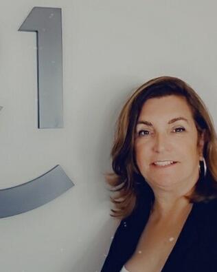 Headshot of Niki Grigg