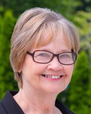 Headshot of Joyce Woods