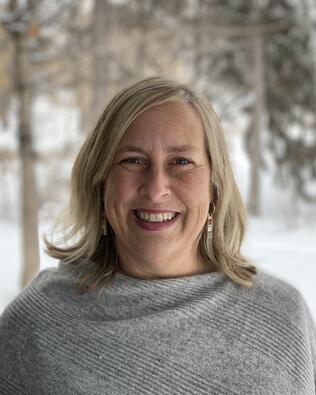 Headshot of Pam Hendrickson