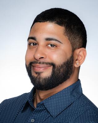 Headshot of Rich