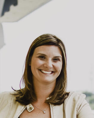 Headshot of Mindy Newsted